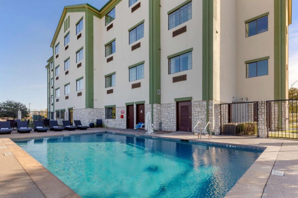 Best Western Plus La Grange Inn And Suites